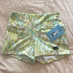 FLEO Marble Snake Apex Contour Spandex Shorts